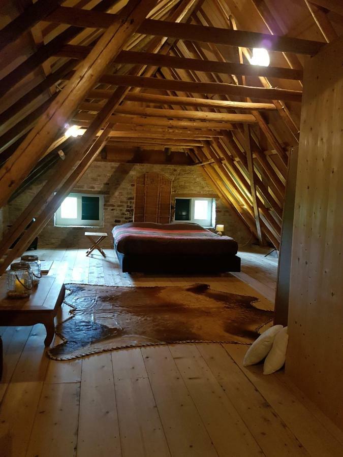B&B Oldenbosch Holwierde Bagian luar foto